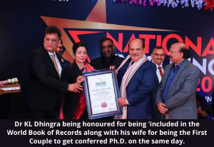 Dr KL Dhingra being honoured for being 'included in the World Book of Records along with his wife for being the First Couple to get conferred Ph.D.